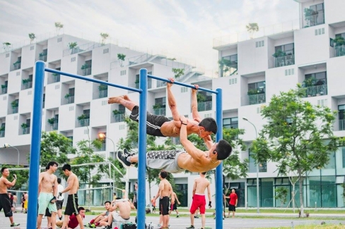 Dàn nữ sinh phá thế độc tôn của phái mạnh ở FPTU Street Workout