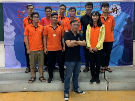 Tân binh K15 Đại học FPT giành Huy chương Vàng trong làng Cờ Đại học 2019