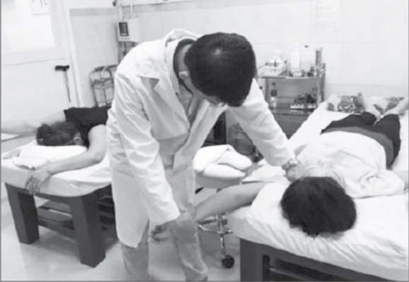 Làm gì khi đau khớp vai?