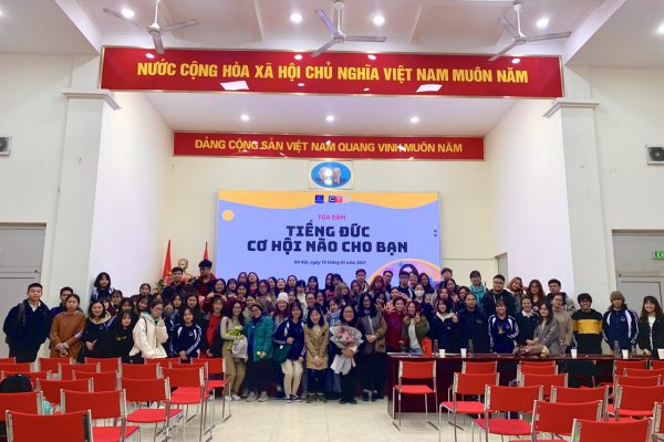 Tổ chức tọa đàm chia sẻ về cơ hội nghề nghiệp, phương pháp học ngôn ngữ Đức cho sinh viên
