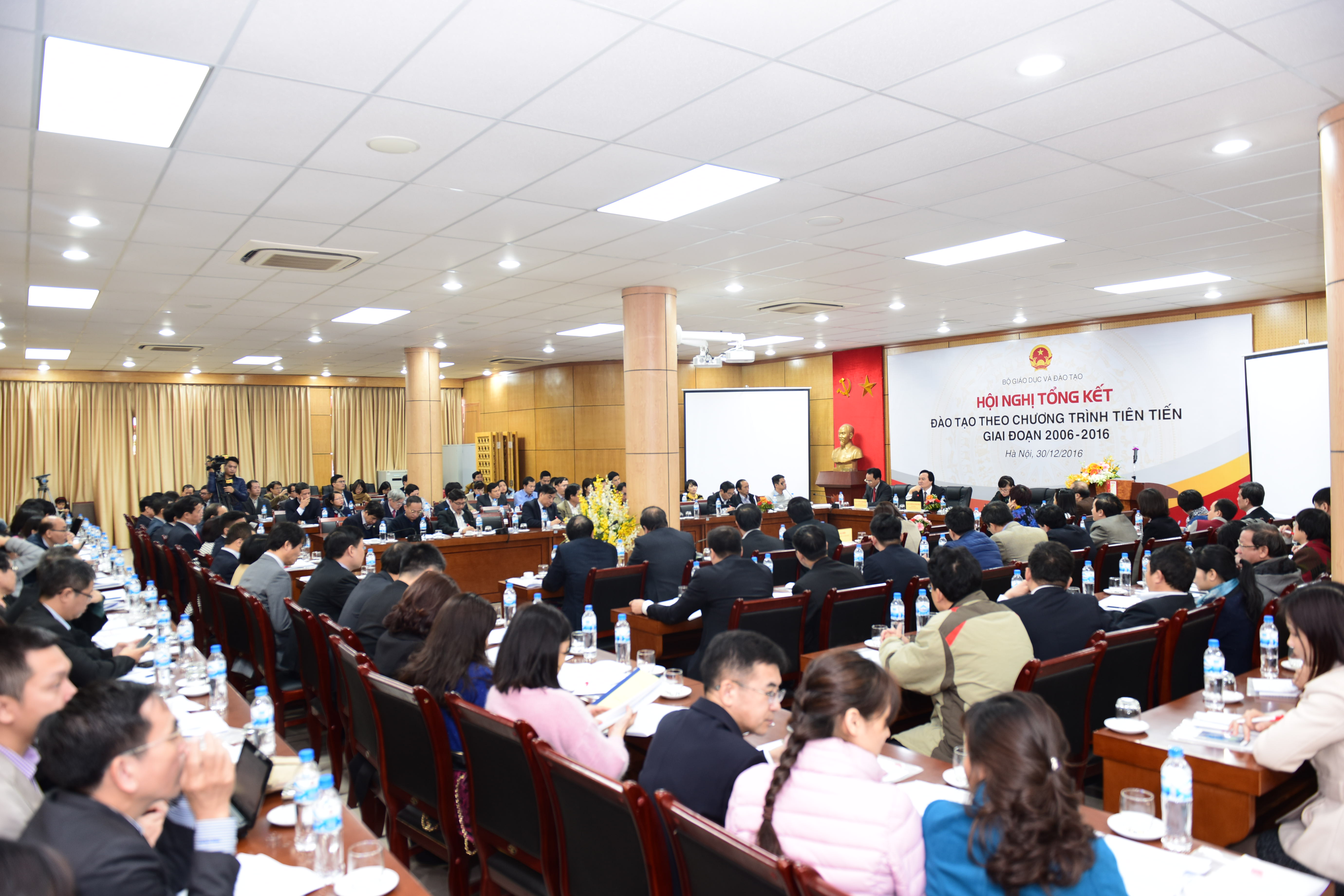 Hội nghị tổng kết đào tạo chương trình tiên tiến giai đoạn 2006 - 2016