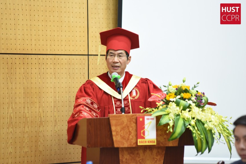 60 tân cử nhân, kỹ sư hoàn thành khóa đào tạo sĩ quan dự bị nhận bằng tốt nghiệp đại học