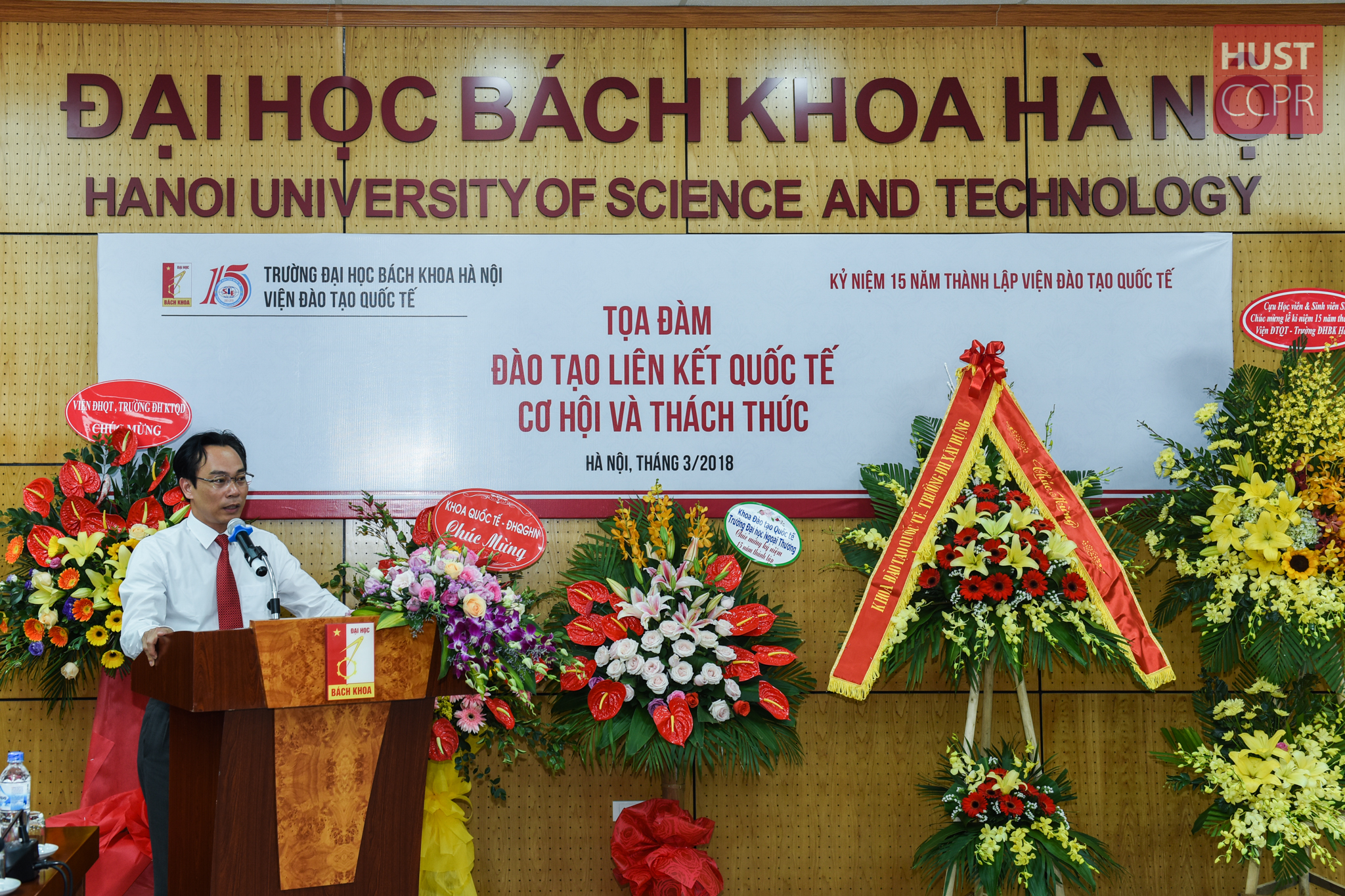 Đào tạo liên kết quốc tế: Cơ hội và thách thức