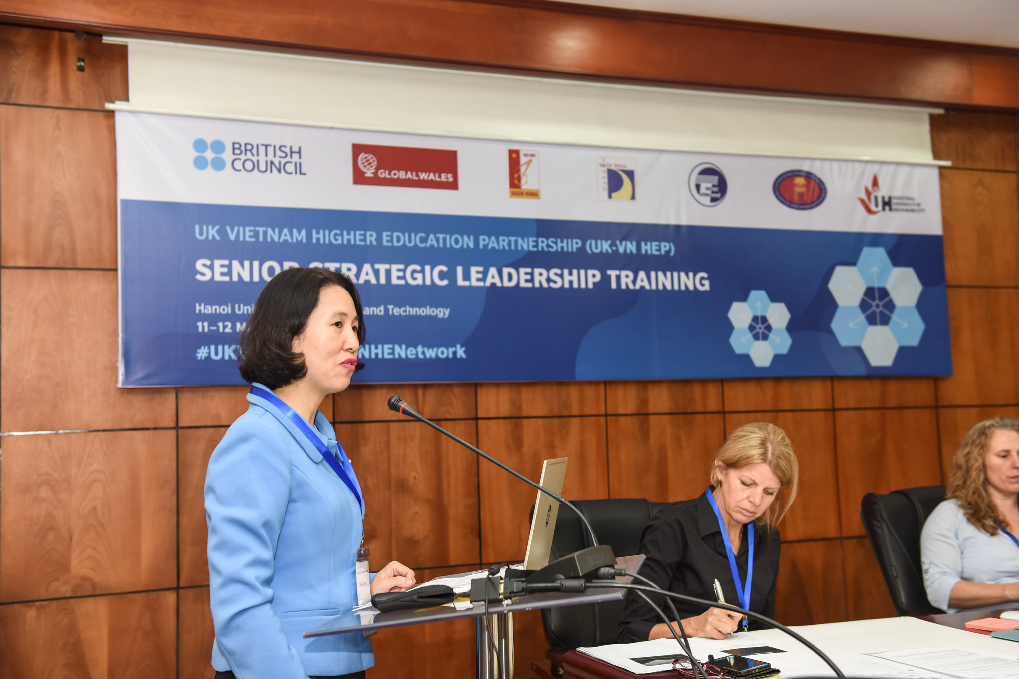 Khai mạc Chương trình tập huấn “Chiến lược Lãnh đạo cấp cao”