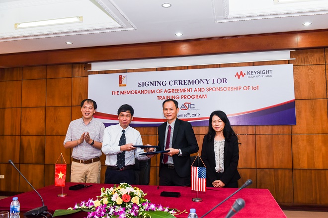 Trường ĐH Bách khoa Hà Nội và Tập đoàn Keysight Technologies ký kết hợp tác thành lập Phòng thí nghiệm IoT tại Viện Điện tử Viễn thông
