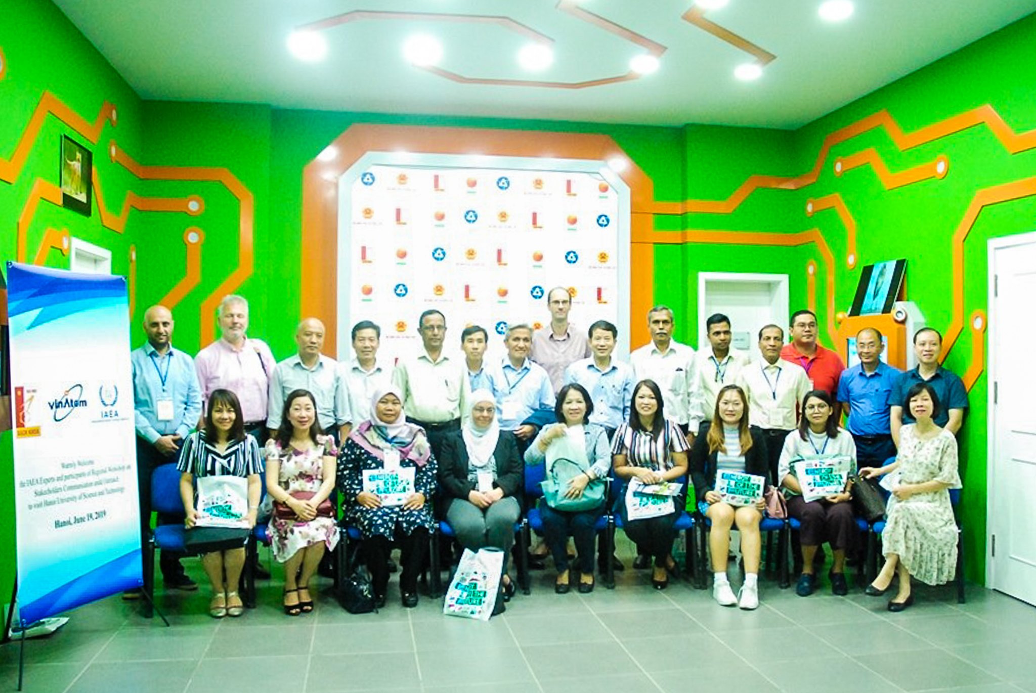 Trung tâm Thông tin Năng lượng Nguyên tử tích cực đẩy mạnh công tác truyền thông