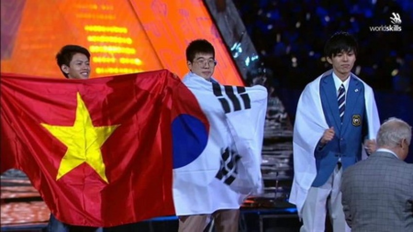 Sinh viên HACTECH giành huy chương Bạc tại Kỳ thi tay nghề thế giới