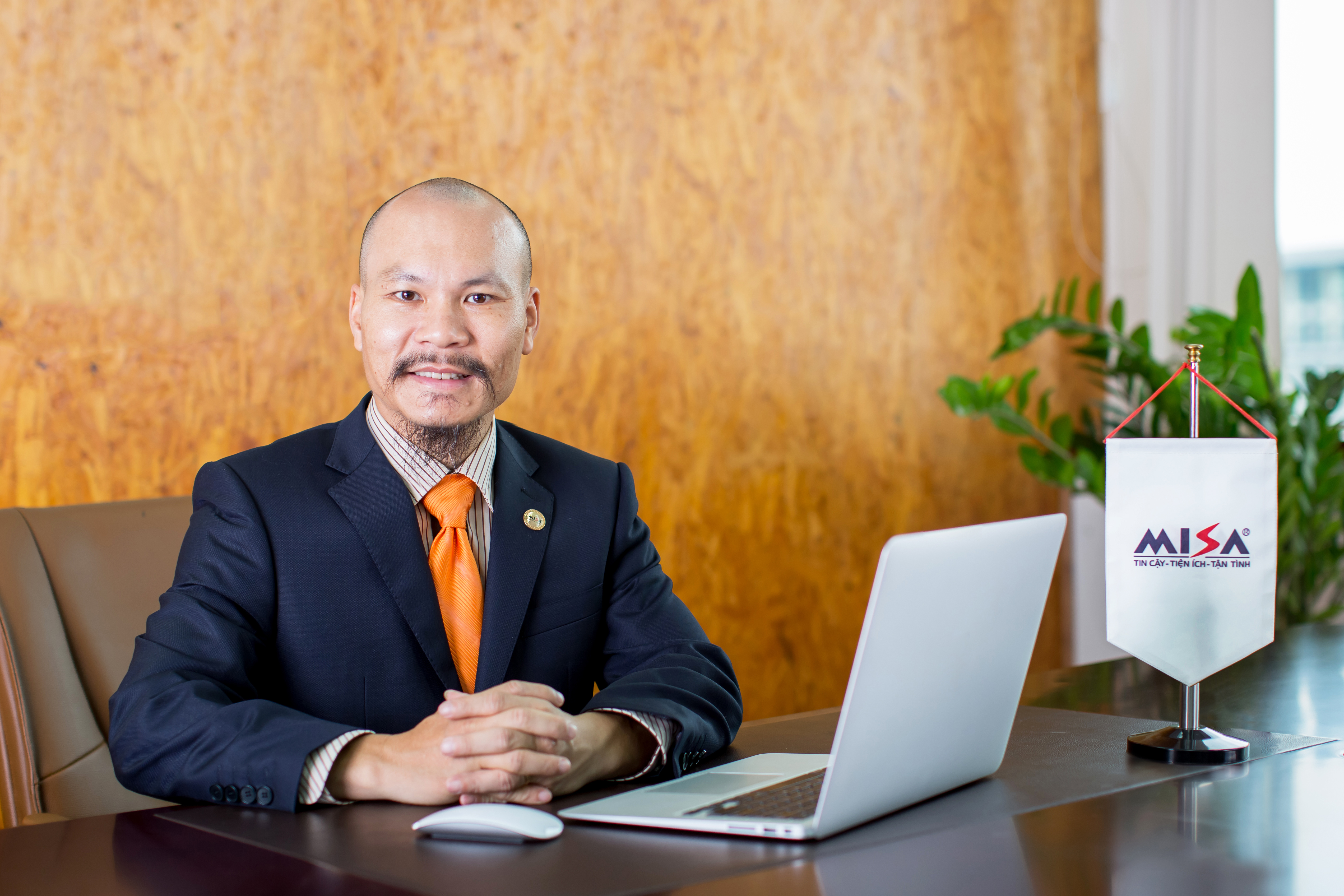 “Người khổng lồ công nghệ” Lữ Thành Long: Bách khoa Hà Nội chuyển mình mạnh mẽ để trở thành trường ĐH số 1 khu vực ASEAN