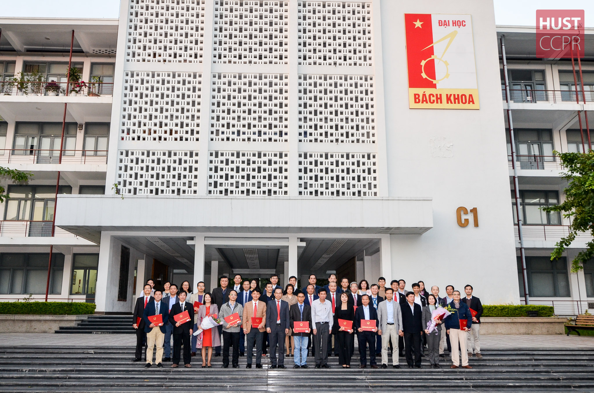 32 ứng viên được xét bổ nhiệm chức danh GS, PGS