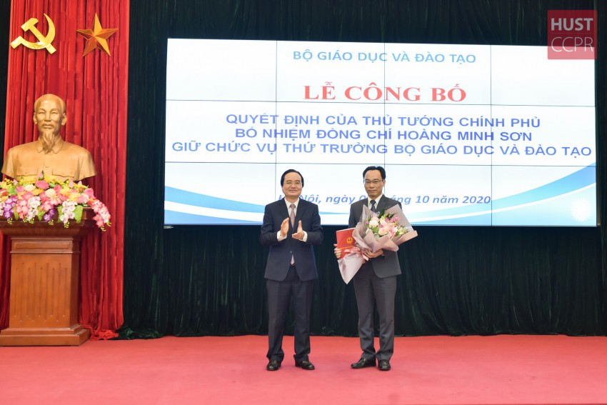 PGS. Hoàng Minh Sơn nhậm chức Thứ trưởng Bộ Giáo dục và Đào tạo