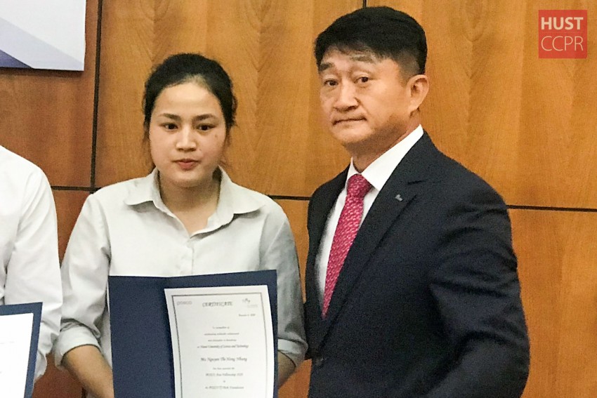 Sinh viên Bách khoa Hà Nội nhận học bổng POSCO tổng giá trị 10.000 USD