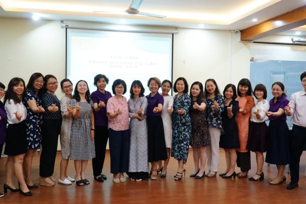 Tọa đàm “Trao quyền tự lập cho trẻ”