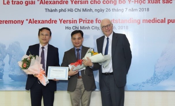 Chế tạo thành công bộ sinh phẩm xác định vi khuẩn gây nhiễm khuẩn huyết và phát hiện gene kháng kháng sinh