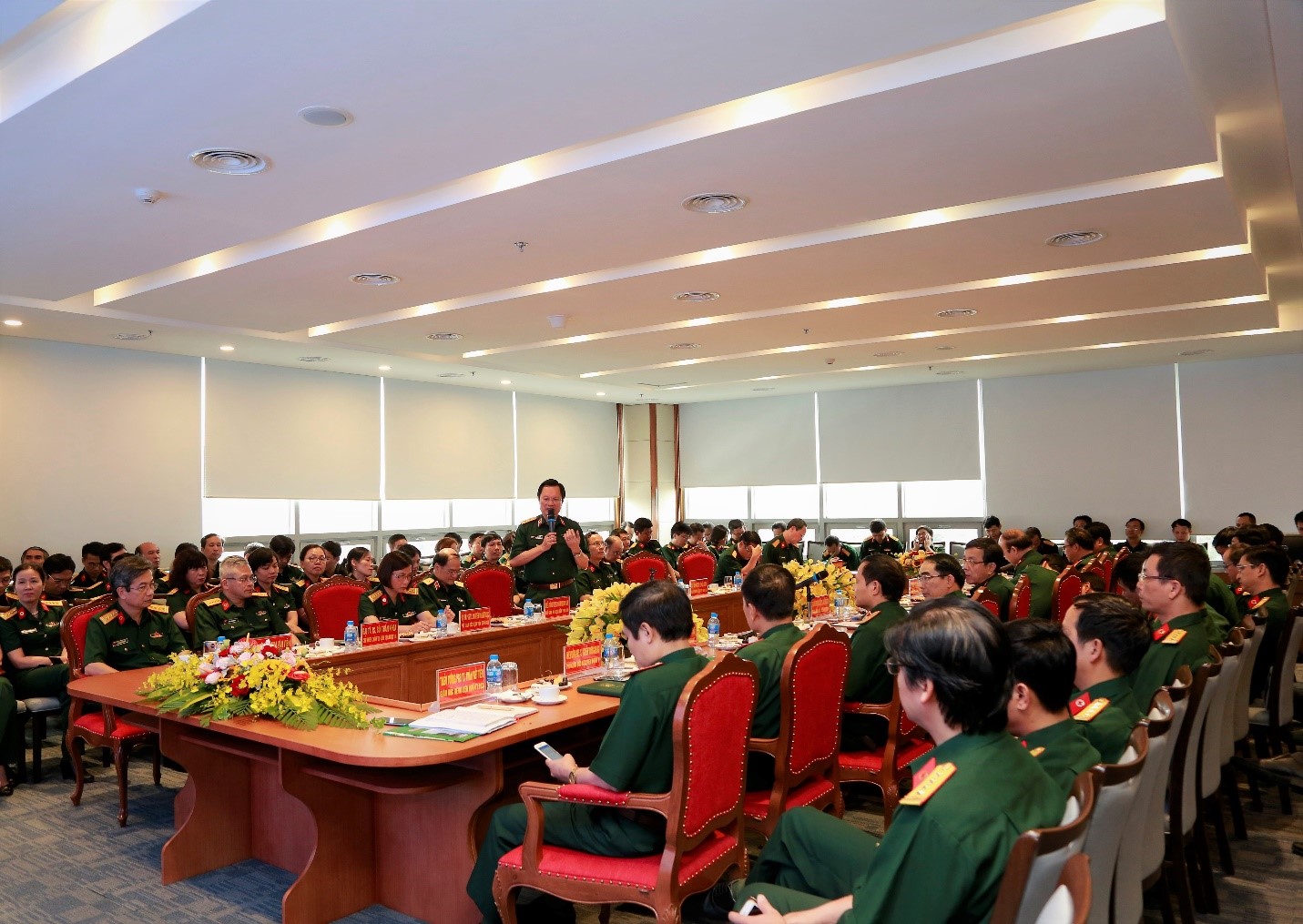 Đoàn công tác Học viện Quân y tới thăm quan và trao đổi hợp tác tại Bệnh viện TWQĐ 108