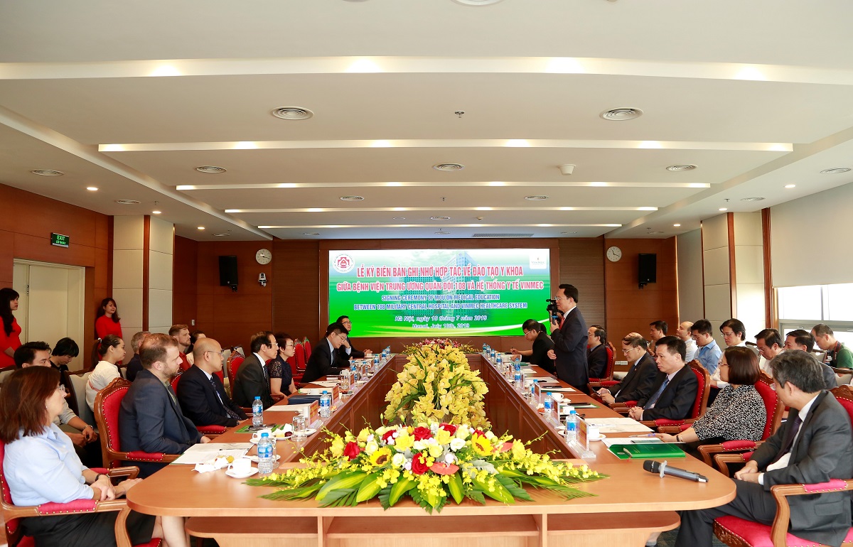 Chương trình lễ ký hợp tác đào tạo giữa Bệnh viện TWQĐ 108 với Hệ thống Y tế Vinmec và Đại học VinUni