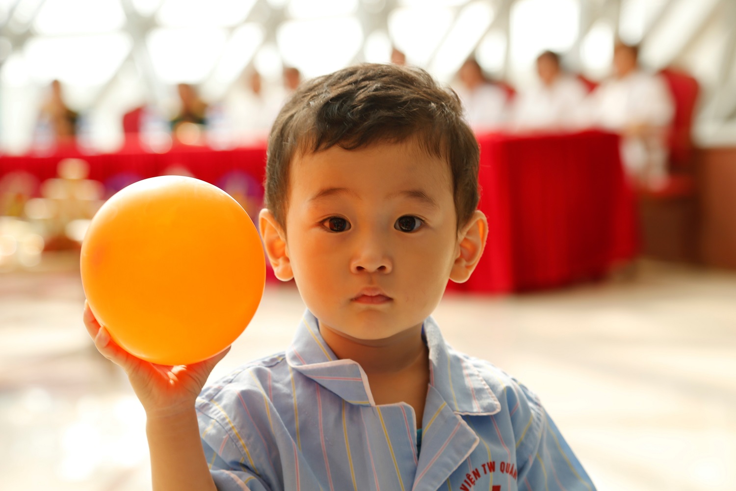 Mang Trung thu đến với các em nhỏ tại Bệnh viện TWQĐ 108