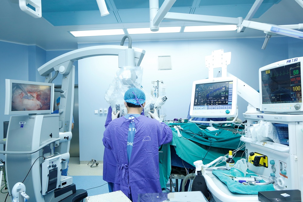 Chăm sóc người bệnh sau khi phẫu thuật sọ não