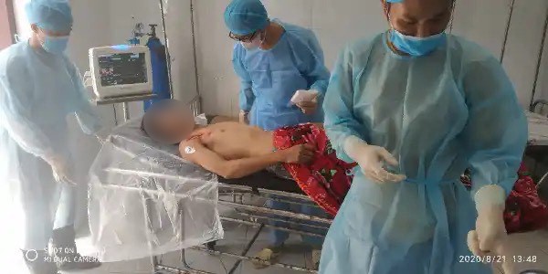 Kịp thời cấp cứu ngư dân tàu cá bị tai nạn trên biển