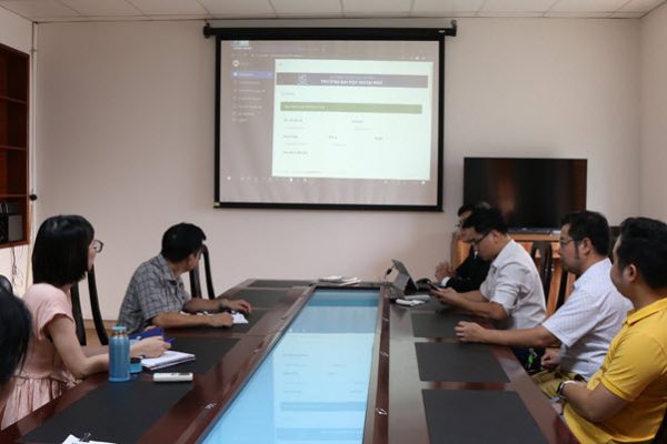 Tìm kiếm giải pháp chuyển đổi số cho công tác bồi dưỡng chuyên môn tại ULIS