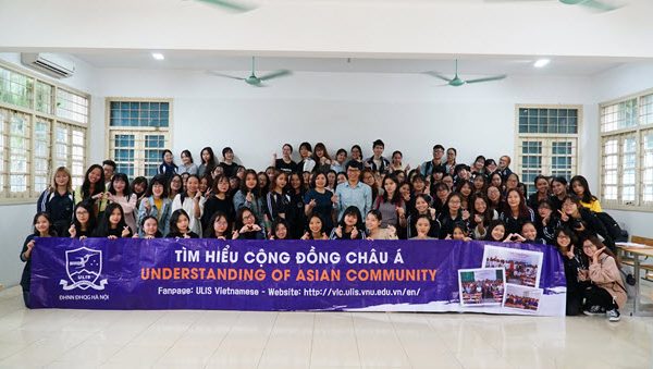 Tổ chức trải nghiệm văn hóa ẩm thực cho 100 sinh viên lớp Tìm hiểu cộng đồng châu Á