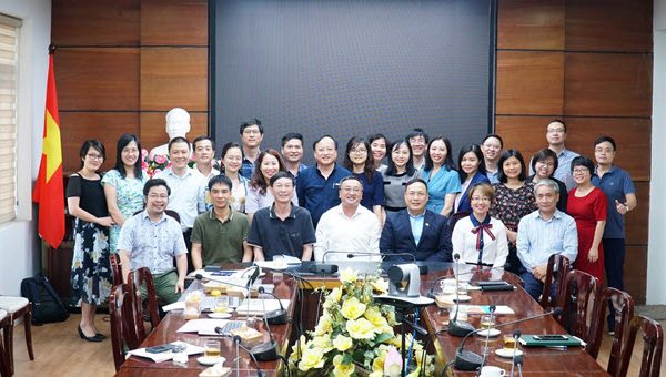 Tọa đàm về chuyển đổi cơ cấu ngành nghề trong đào tạo ở Trường Đại học Ngoại ngữ giai đoạn 2020 – 2025