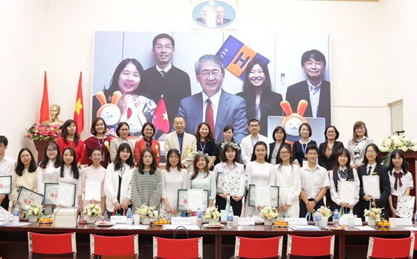 Chung kết cuộc thi Hùng biện tiếng Nhật Hosei Cup năm 2020: Điều em muốn nói nhất về Việt Nam