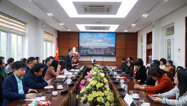Nâng cao hiệu quả công tác tuyên giáo, chính trị tư tưởng trong đoàn viên công đoàn và học sinh sinh viên