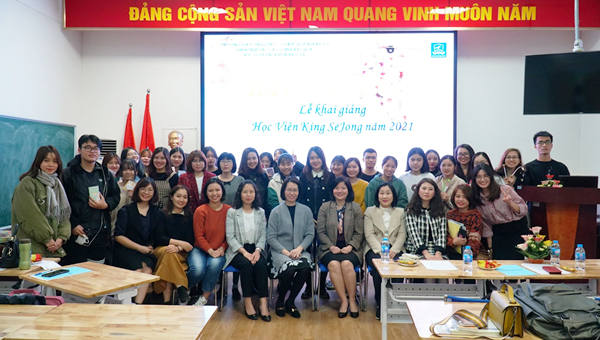 Học viện King Sejong Hà Nội 2 khai giảng năm học 2021