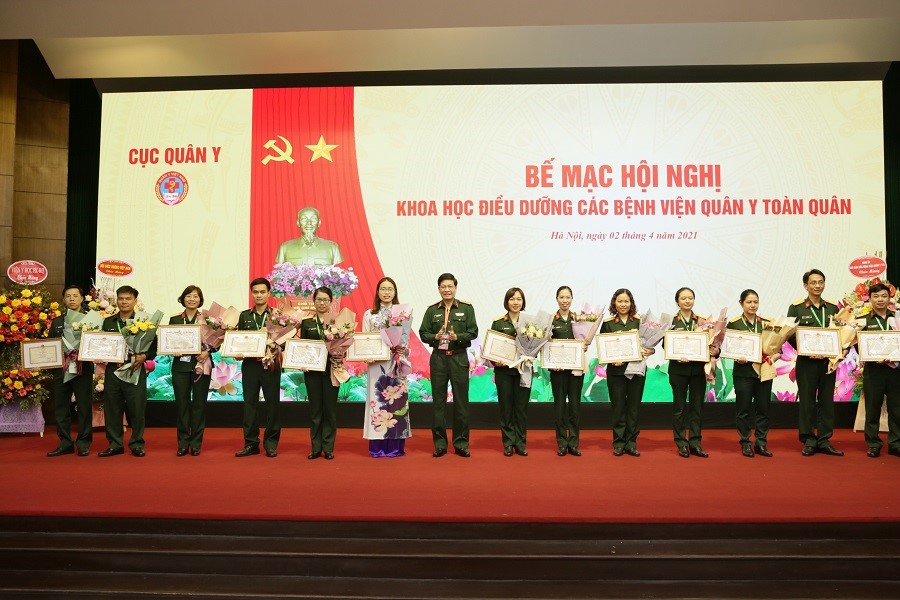 Bệnh viện Trung ương Quân đội 108 đạt giải A báo cáo trong Hội nghị khoa học Điều dưỡng toàn quân năm 2021