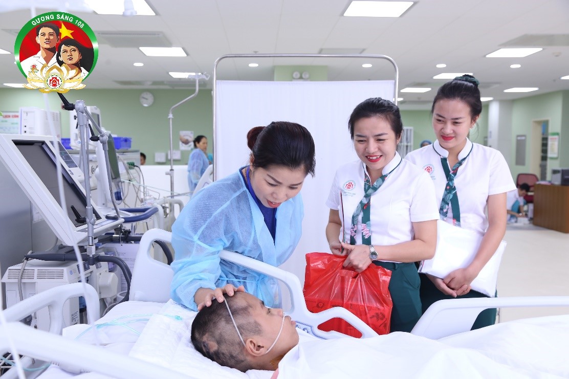 Lấy người bệnh làm trung tâm...