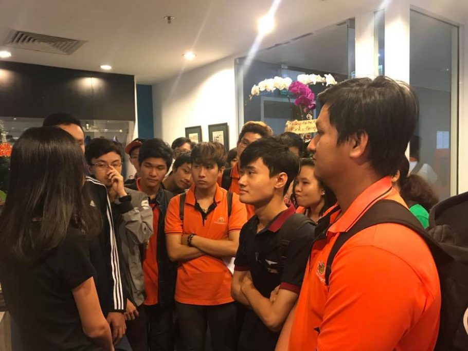 SV Thiết kế đồ hoạ tham quan công ty game