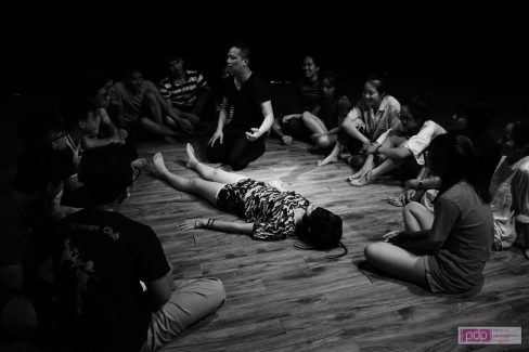 Sinh viên thích thú với CAMP nghệ thuật “CỞI – MỞ”