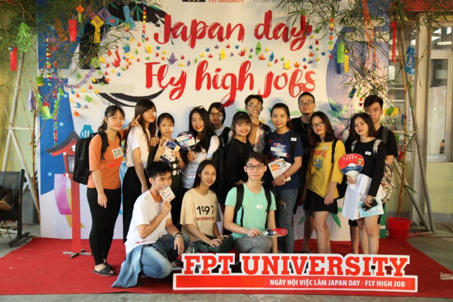 Sinh viên ĐH FPT nắm bắt cơ hội tuyển dụng tại Japan Day