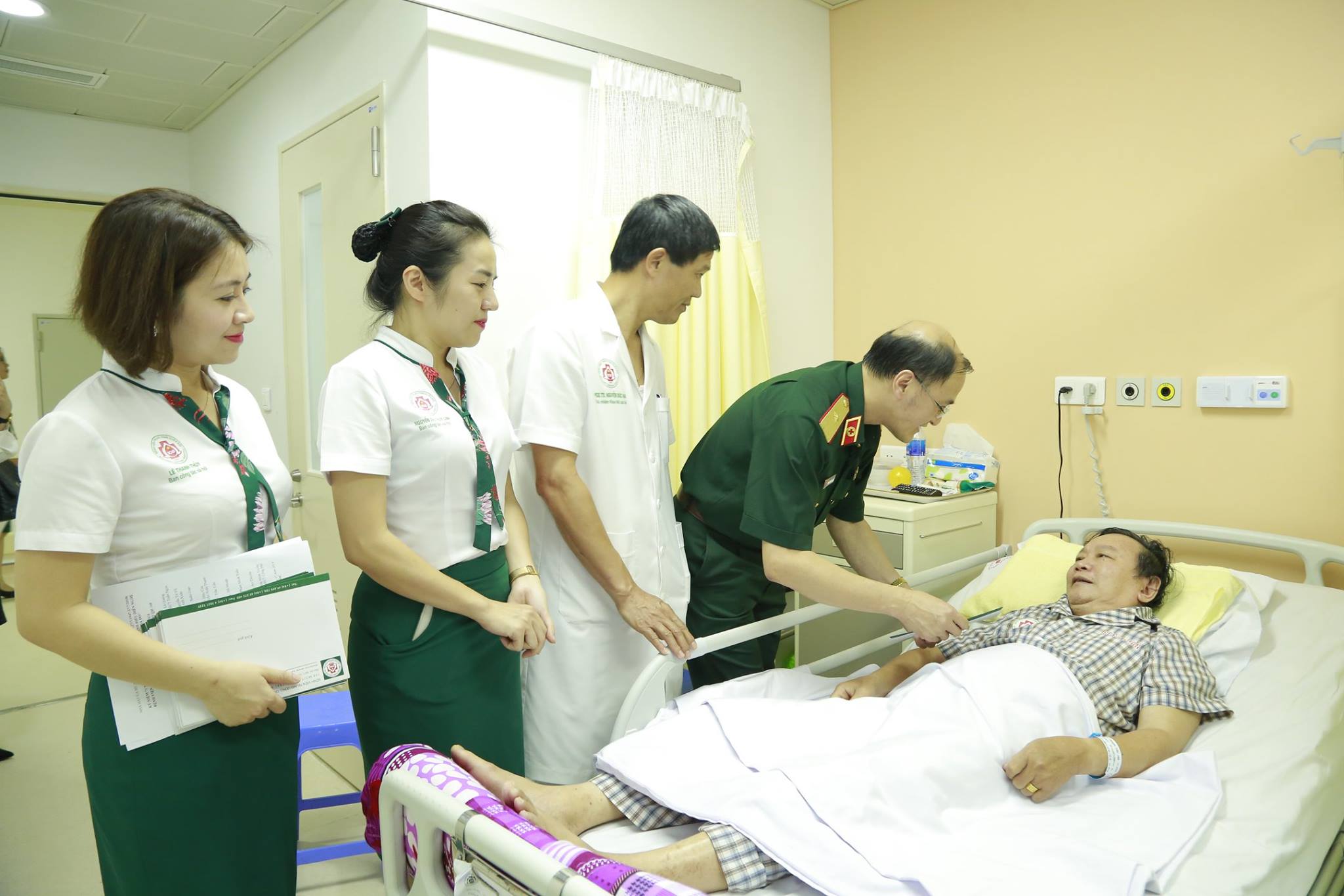 Chương trình nghệ thuật đặc biệt "Thời hoa đỏ" kỷ niệm 71 năm ngày thương binh liệt sỹ