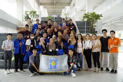 Sinh viên Đại học FPT giao lưu cùng những người bạn Indonesia tại cơ sở mới