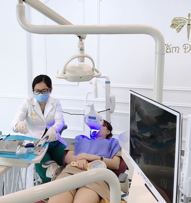 Răng sứ Zirconia