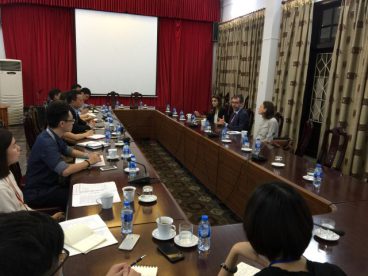 Khoa Kinh tế Quốc tế  tổ chức FOIE Connection