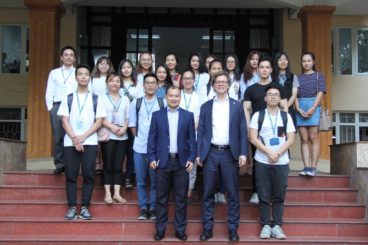 Diễn đàn Đại sứ: Đại sứ Thụy Điển tại Việt Nam Pereric Högberg