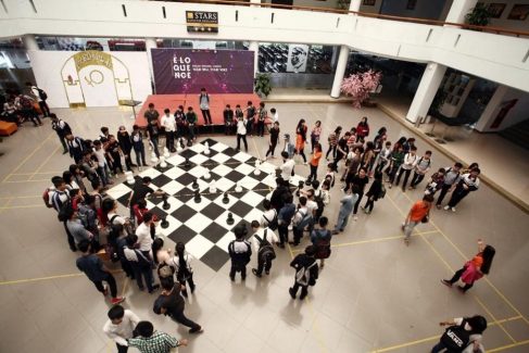 Gần 200 học sinh hào hứng với trải nghiệm “Một ngày làm sinh viên”