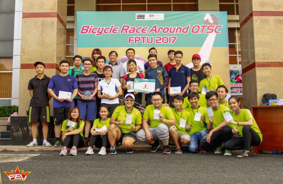 VƯỢT NẮNG VƯỢT GIÓ CÙNG CÁC “CUA-RƠ” ĐẠP XE QUANH QTSC