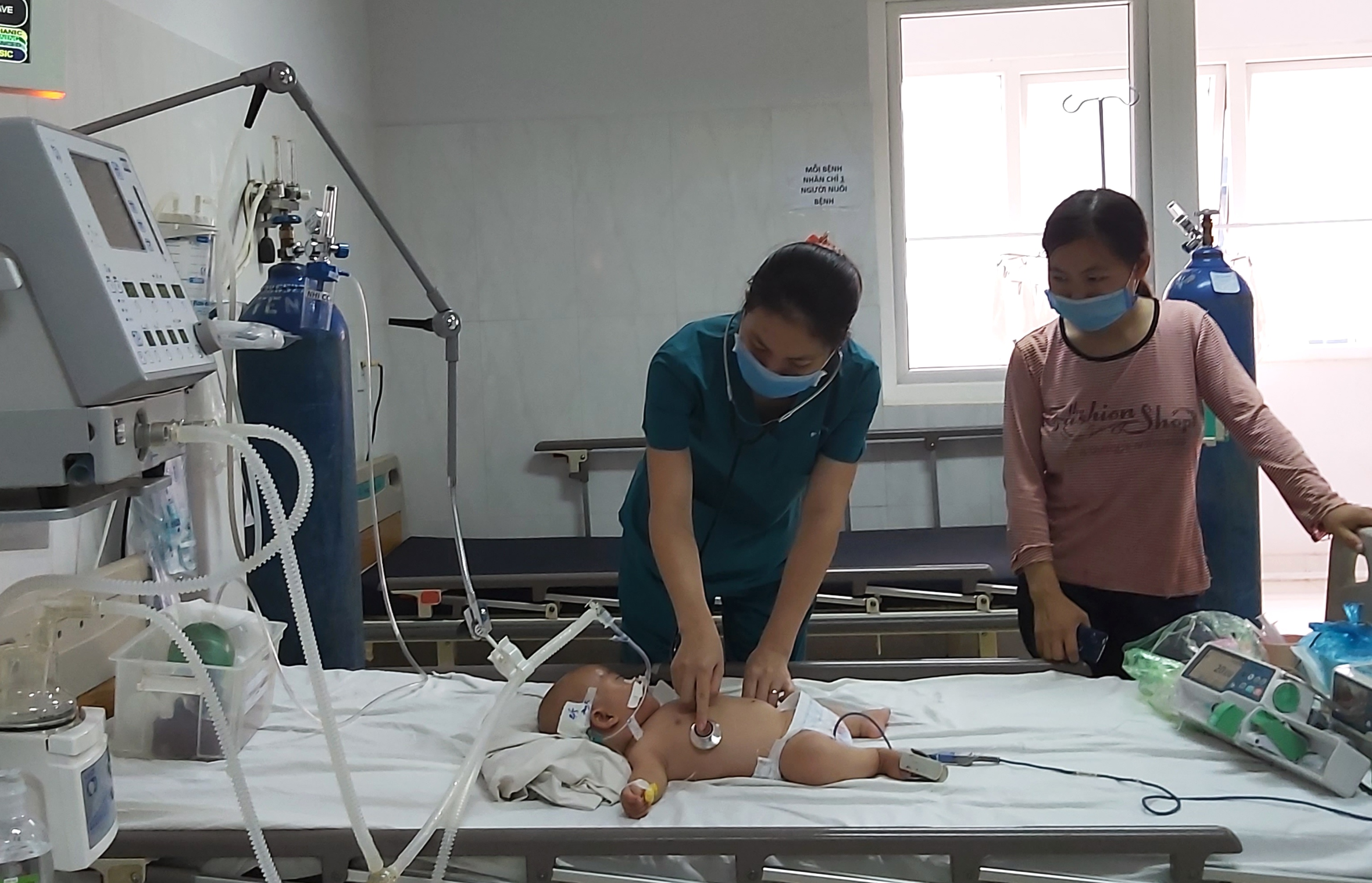 Trẻ sốt, cẩn trọng với viêm não Nhật Bản và cách phát hiện sớm