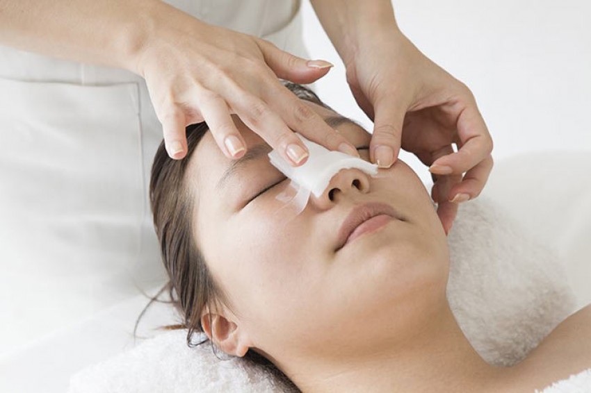 Cách vệ sinh mũi sau khi nâng