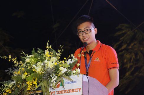 Hotboy học bổng: “Em tin rằng chọn trường ĐH FPT là một quyết định đúng đắn nhất.”