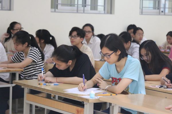 Đề thi tham khảo thi tốt nghiệp THPT năm 2021