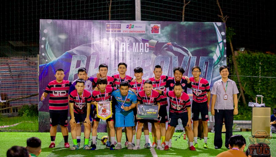 Trận chung kết đầy kịch tính khép lại mùa giải bóng đá “ByeCovid Cup” ấn tượng