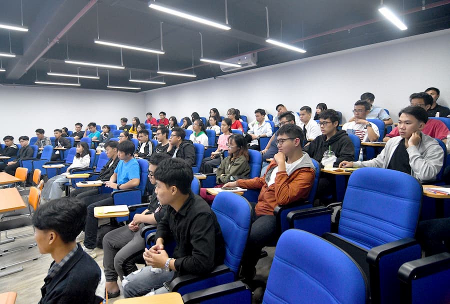Những lưu ý quan trọng cho kỳ thi Học bổng Đại học FPT sắp tới