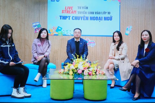 [Livestream] Tư vấn tuyển sinh vào Trường THPT Chuyên Ngoại ngữ năm 2021