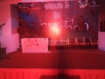 Cóc nhà cam tưng bừng cùng lễ hội Halloween