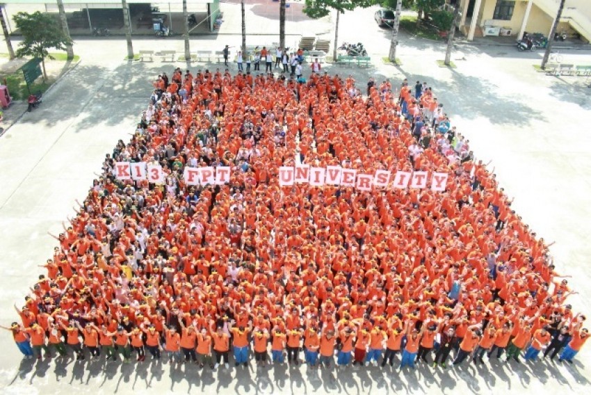 các cặp đôi càng hạnh phúc hơn khi cùng ủ ấm cho nhau