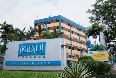 Cơ hội học tiếng Anh tại Brunei và Malaysia học kỳ Summer 2017